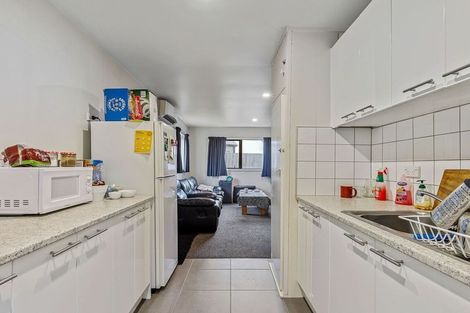 Photo of property in 4/9 Meredith Street, Addington, Christchurch, 8024