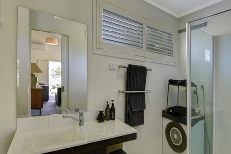 Photo of property in 40 Toka Road, Dalefield, Queenstown, 9371