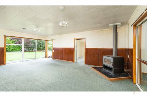 Photo of property in 124 Maytown Road, Waimate, 7978