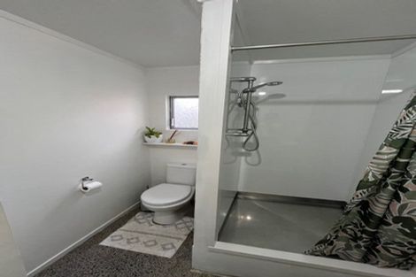 Photo of property in 1/7 Beach Haven Road, Beach Haven, Auckland, 0626