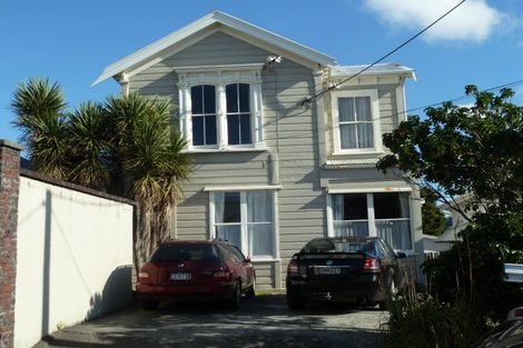 Photo of property in 10 Levy Street, Mount Victoria, Wellington, 6011