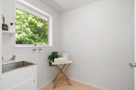 Photo of property in 12 Iona Place, Sockburn, Christchurch, 8042