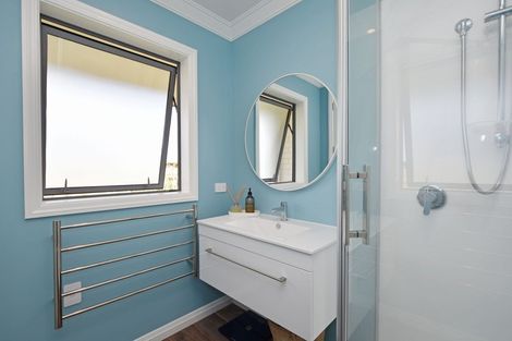 Photo of property in 15 Court Of Ascot, Seaward Bush, Invercargill, 9812