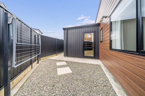 Photo of property in 18 Aston Crescent, Wallaceville, Upper Hutt, 5018