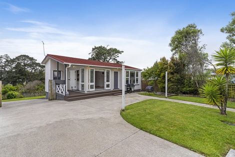 Photo of property in 59 Taurus Crescent, Beach Haven, Auckland, 0626