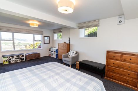 Photo of property in 131 Seatoun Heights Road, Miramar, Wellington, 6022