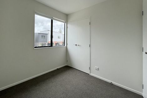 Photo of property in 5/60 Kelman Road, Kelston, Auckland, 0602