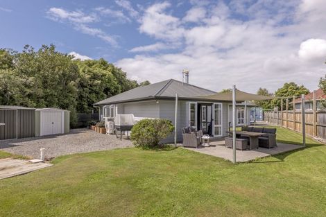 Photo of property in 15 Cross Street, Coalgate, 7673