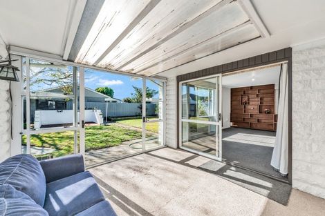 Photo of property in 8 Coates Place, Rangiora, 7400