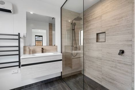 Photo of property in 10 Minerva Crescent, Woodend, 7610