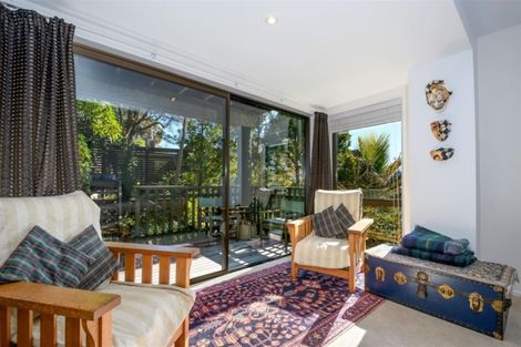 Photo of property in 6 Malcolm Place, Britannia Heights, Nelson, 7010