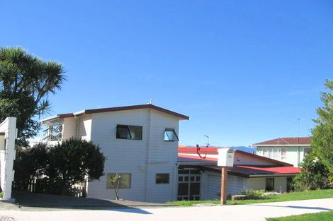 Photo of property in 34 Rajkot Terrace, Broadmeadows, Wellington, 6035