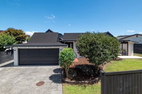 Photo of property in 86 Becroft Drive, Forrest Hill, Auckland, 0620
