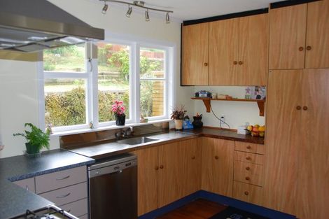 Photo of property in 127 Broderick Road, Johnsonville, Wellington, 6037