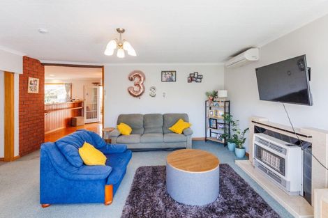 Photo of property in 27 Winchester Street, Awapuni, Palmerston North, 4412