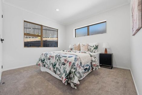 Photo of property in 8 Caldecote Place, Flat Bush, Auckland, 2019