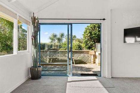 Photo of property in 27 Guthrie Crescent, Castlepoint, Masterton, 5889