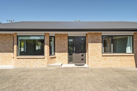 Photo of property in 12 Howard Street, Carterton, 5713