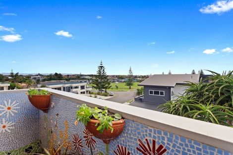 Photo of property in 18 Ocean View Road, Coastlands, Whakatane, 3120
