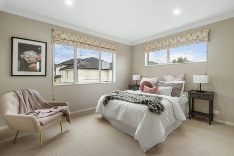 Photo of property in 42 Laurel Oak Drive, Schnapper Rock, Auckland, 0632