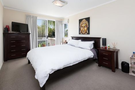 Photo of property in 1/25 Imogene Way, Half Moon Bay, Auckland, 2012