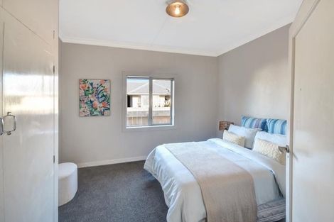 Photo of property in 211 Oxford Street, South Dunedin, Dunedin, 9012