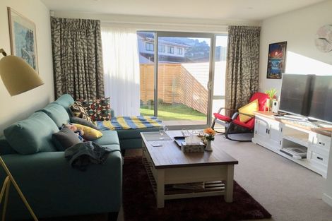 Photo of property in 15/2 Stone Street, Miramar, Wellington, 6022