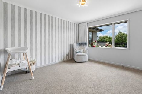 Photo of property in 5 Orchard Grove, East Taieri, Mosgiel, 9024