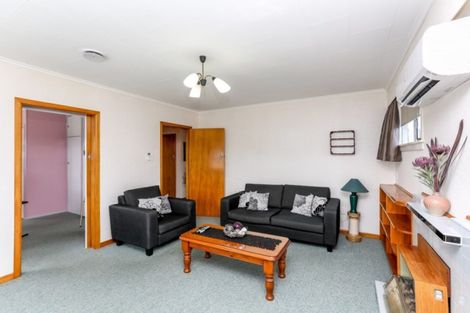 Photo of property in 37b Breakwater Road, Moturoa, New Plymouth, 4310