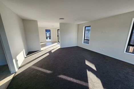 Photo of property in 5 Wykes Place, Amberley, 7410