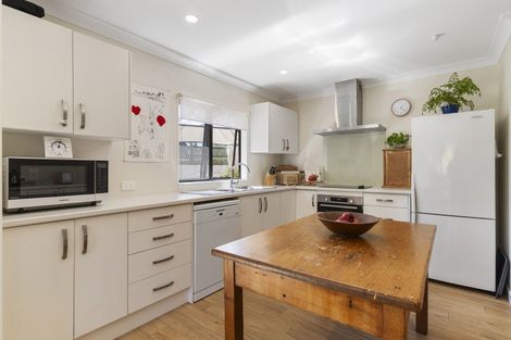 Photo of property in 3/7 Aries Place, Shelly Park, Auckland, 2014