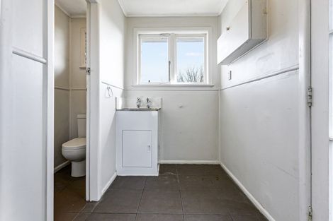 Photo of property in 98 Storey Avenue, Forest Lake, Hamilton, 3200