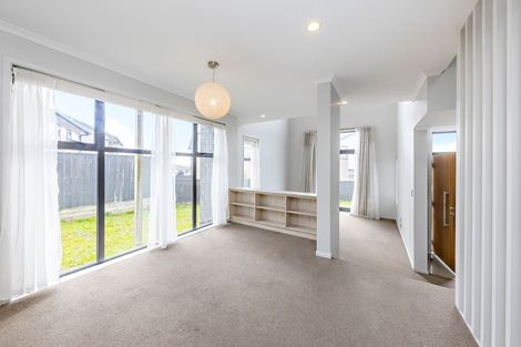 Photo of property in 18 Hirimate Place, Flat Bush, Auckland, 2019