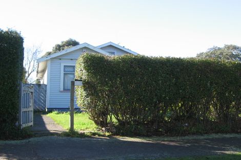 Photo of property in 28 Karina Terrace, Roslyn, Palmerston North, 4414