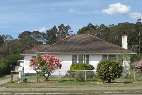 Photo of property in 25 Mcintyre Avenue, Fenton Park, Rotorua, 3010