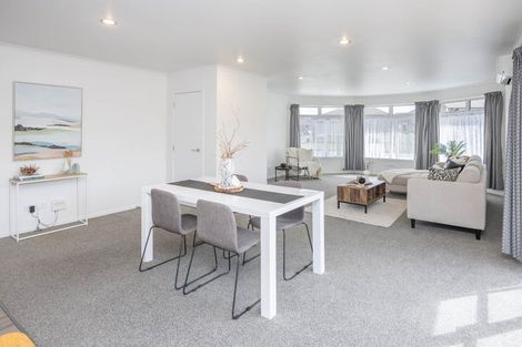 Photo of property in 80 Saint Andrews Way, Te Awamutu, 3800