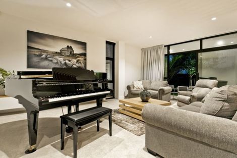 Photo of property in 8 Hastings Street, Hobsonville, Auckland, 0616