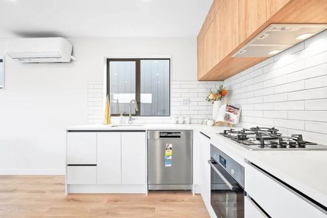 Photo of property in 10a Starling Place, Ranui, Auckland, 0612