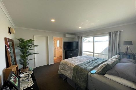 Photo of property in 25 Oka Street, Papamoa Beach, Papamoa, 3118