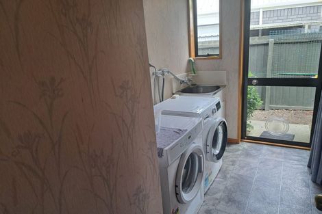 Photo of property in 1/92 Patterson Terrace, Halswell, Christchurch, 8025