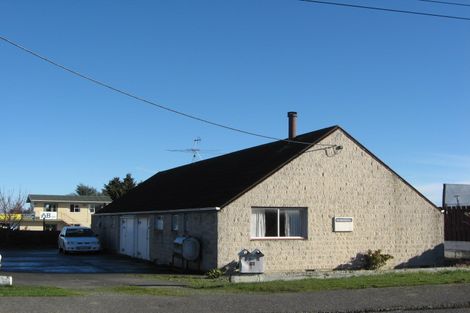 Photo of property in 118a Park Street, Winton, 9720