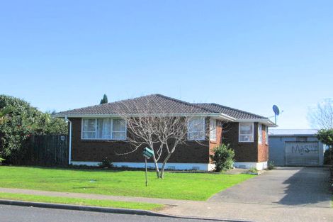 Photo of property in 43 Othello Drive, Clover Park, Auckland, 2023