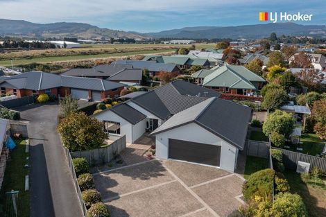 Photo of property in 24 William James Close, Mosgiel, 9024