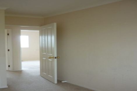 Photo of property in 23a Martin Jugum Lane, Ranui, Auckland, 0612