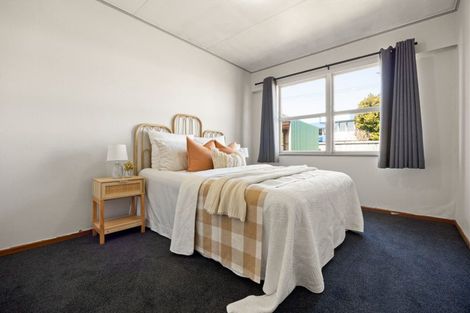 Photo of property in 100 Morrow Avenue, St Andrews, Hamilton, 3200