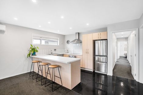 Photo of property in 35 Packard Crescent, Halswell, Christchurch, 8025