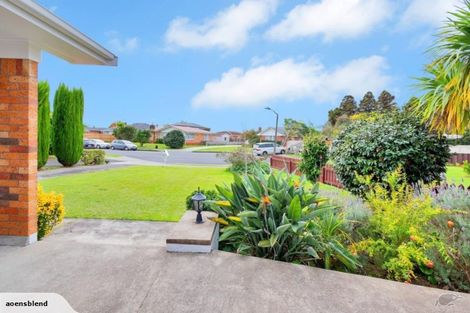 Photo of property in 5 Holden Place, Manukau, Auckland, 2025