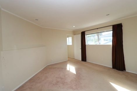 Photo of property in 50b Whitford Road, Botany Downs, Auckland, 2014