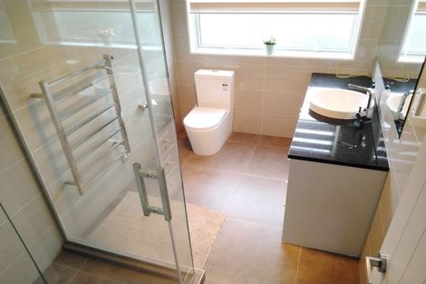 Photo of property in 11 Ballindrait Drive, Flat Bush, Auckland, 2019