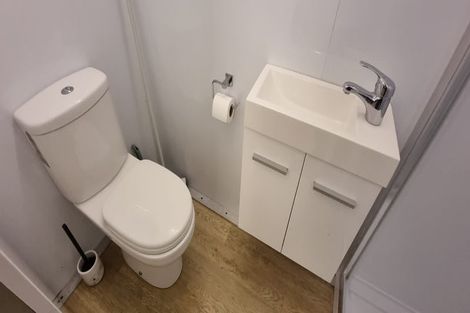 Photo of property in 1 Wilson Road, Glen Eden, Auckland, 0602